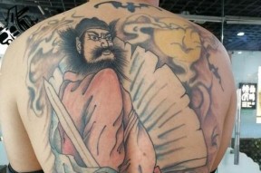 探秘少年御灵师钟馗（少年御灵师钟馗介绍及其在游戏中的优势解析）